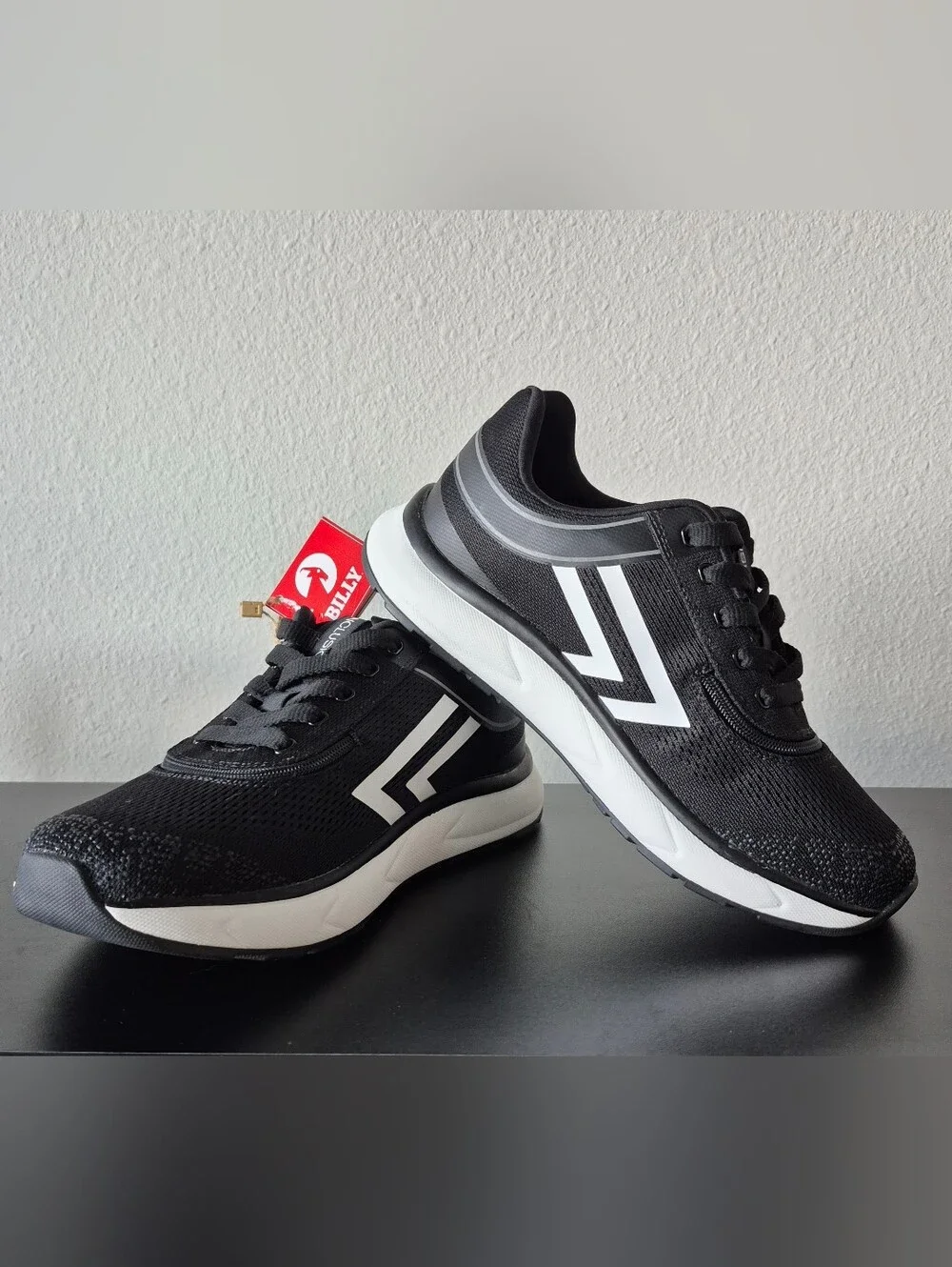 Women's 7.5 Wide Billy Sport Inclusion Too Athletic Sneakers Black/White - NWT